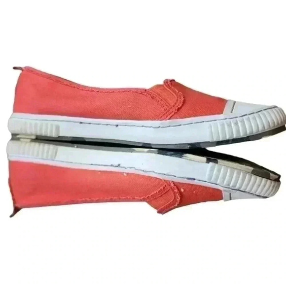 Tigerbear Republik Sneakers Slip-on Rainbow Design Red Recycled Women's size 7.5 - Picture 5 of 10